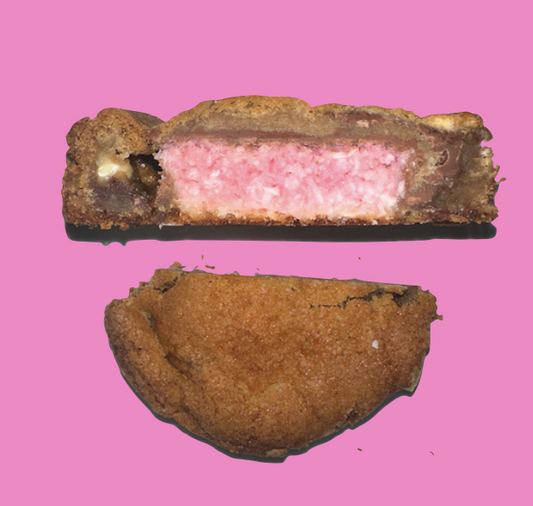 Raspberry ruffle cookie